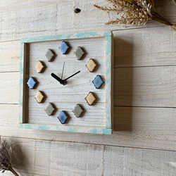 【掛け時計/置き時計】オレンジジャーニー（アクリル製） 掛け時計/置き時計】オレンジジャーニー（アクリル製） | iichi