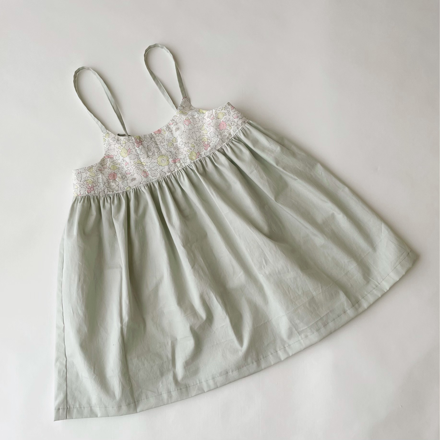 90〜120size】リバティ＊ベッツィのキャミソールワンピース 子供服 