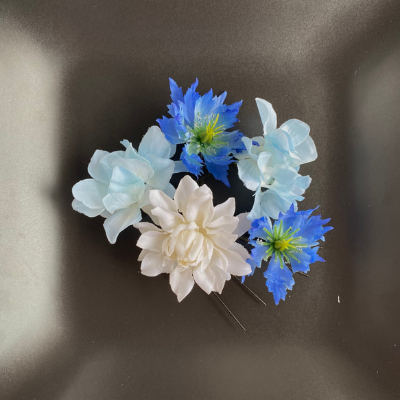 和装髪飾り 浴衣に 〜ブルーと白の花飾り〜 アーティフィシャル 