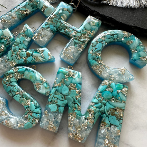 turquoise☆shell レジンイニシャルキーホルダー キーホルダー turquoise☆shell レジンイニシャルキーホルダー キーホルダー