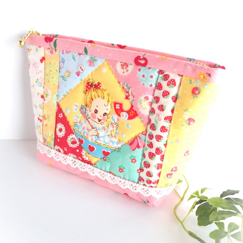 ハンドメイド☆女の子のパッチワークポーチ☆ ハンドメイド☆女の子のパッチワークポーチ☆ ハンドメイド