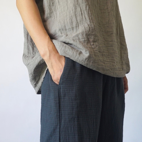 「夏日福袋」Drost 上衣/淺灰色+鑲邊紗布闊腿褲/黑色 第16張的照片