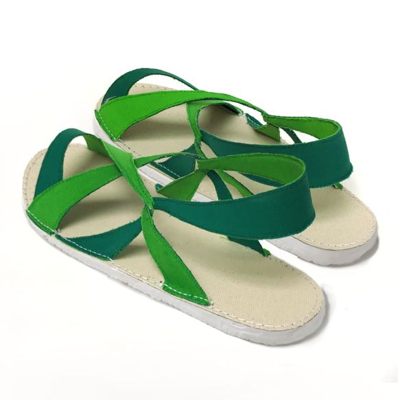 Crossing Sandals 第3張的照片