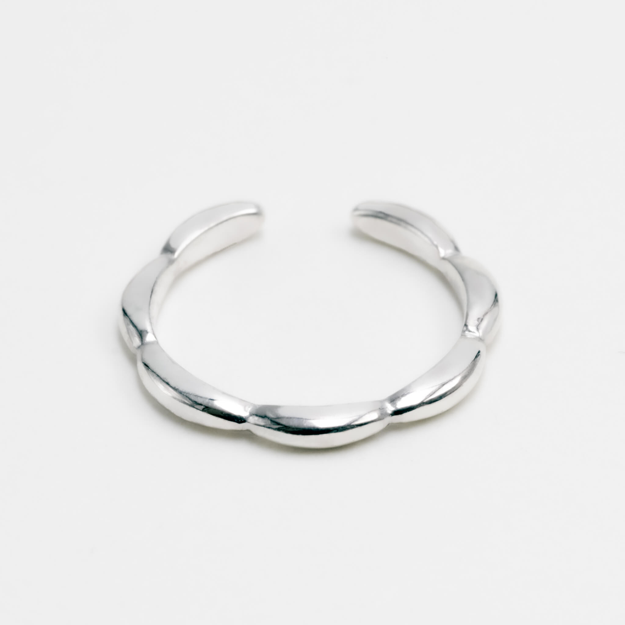 Ripple Ear Cuff Single Platinum