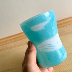 海コップ　ザトウクジラの親子　ビアグラス　グラス 4枚目の画像
