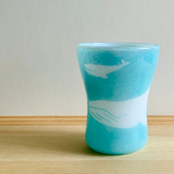 海コップ　ザトウクジラの親子　ビアグラス　グラス 1枚目の画像