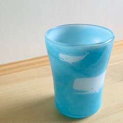 海コップ　マッコウクジラの親子　ビアグラス　グラス 4枚目の画像