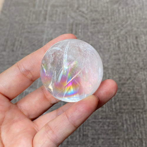 レア　高品質　ブルー珊瑚　スフィア マダガスカル産]ホワイトファントム水晶丸玉/スフィア（球体直径