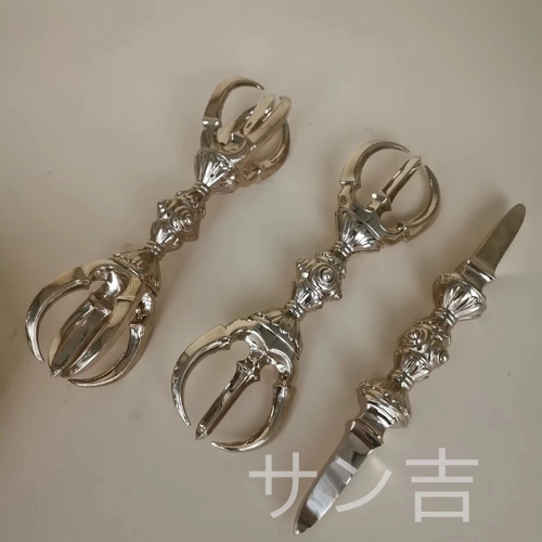 【修縁堂】密教法具 空海大師飛行法器 五鈷金剛鈴 鐘 真鍮製 19cm チベット密教法器 空海大師飛行セット 鐘 金剛盤 独鈷杵 三鈷杵 五鈷杵