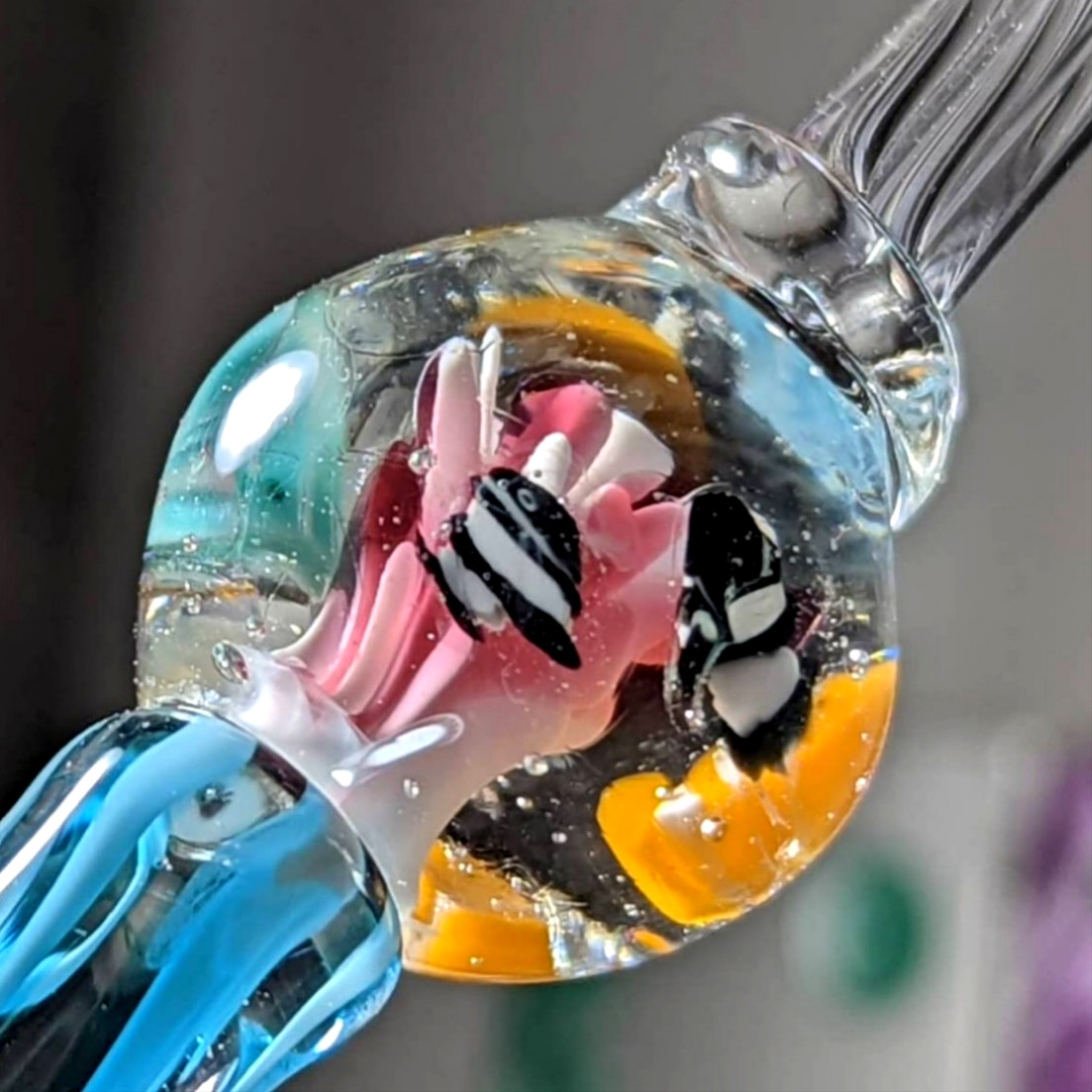 【再販9】a_beeの気まぐれ三色のクマノミアクアドームガラスペン（化粧箱付き）