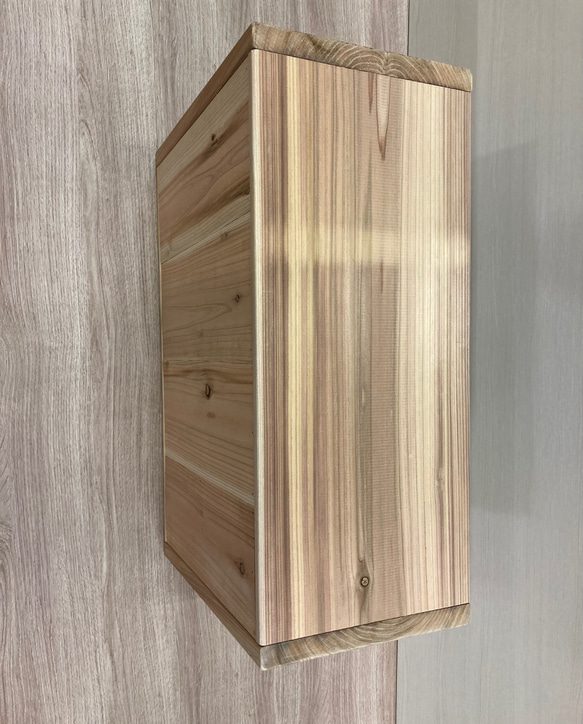 杉無垢材卓上収納棚【引き違い扉仕様】 