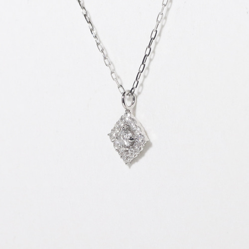 プラチナ スクエアデザイン 0.08ct 天然ダイヤモンド ネックレス プラチナ スクエアデザイン 0.08ct 天然ダイヤモンド ネックレス