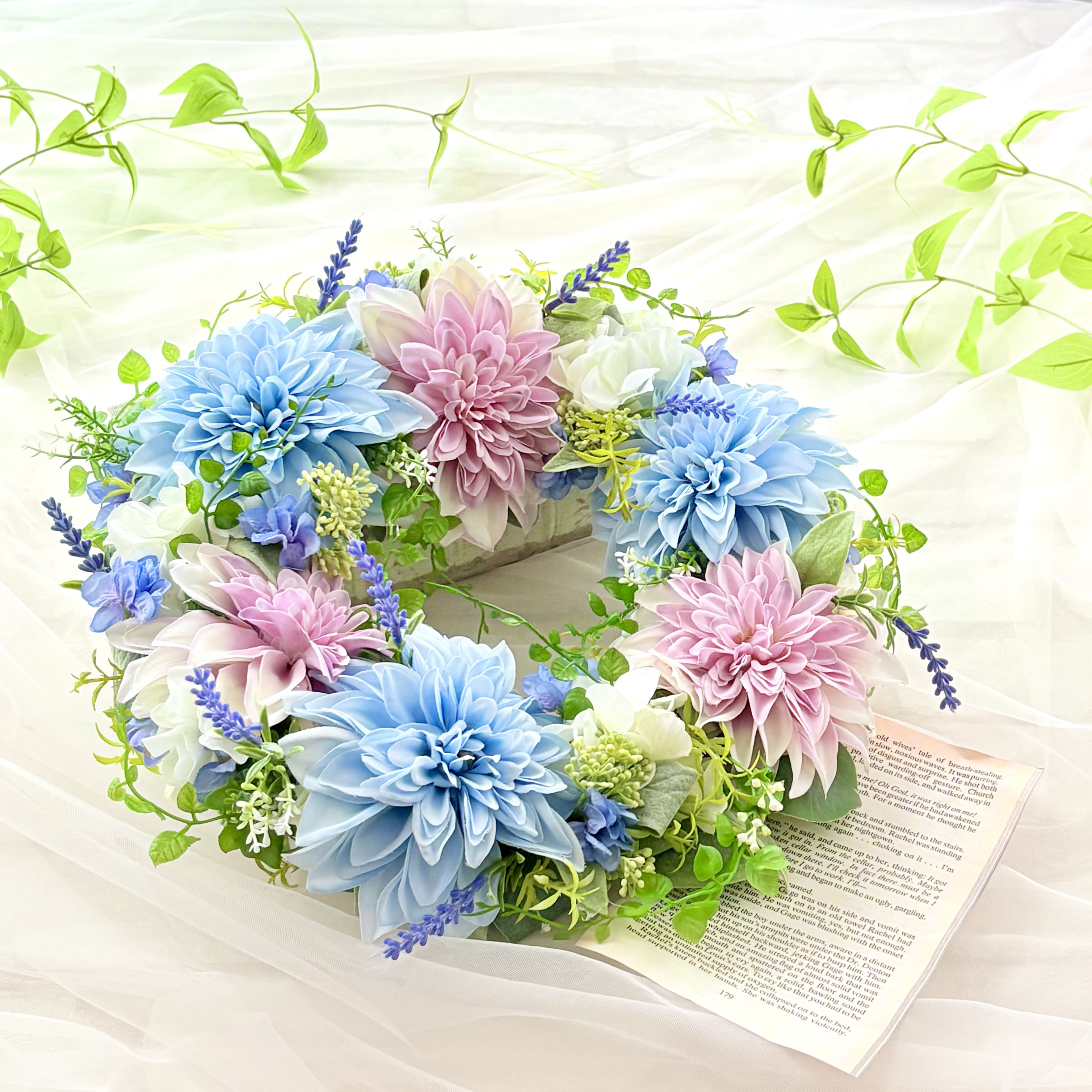 【SALE】フラワーリース 夏色6 咲き誇る花たち 玄関リース 造花 ダリア SALE】フラワーリース 夏色6 咲き誇る花たち 玄関リース 造花