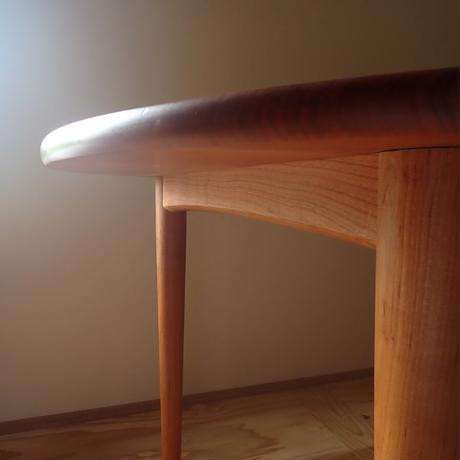 MARUテーブル Φ1100