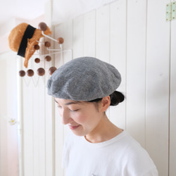 reversible linen beret houndstooth & indigo 第1張的照片