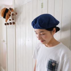 reversible linen beret houndstooth & indigo 第2張的照片