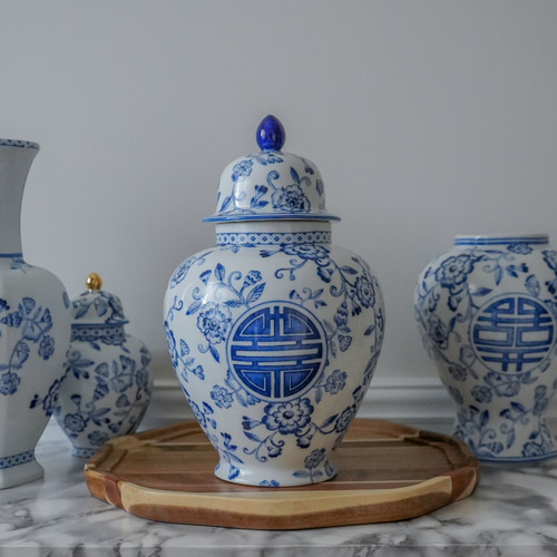 ホワイト　シノワズリ　ジンジャー　蓋つき　フラワーベース　壺白 new 1点もの◇シノワズリの蓋つきジンジャーポット(大） 一輪挿し