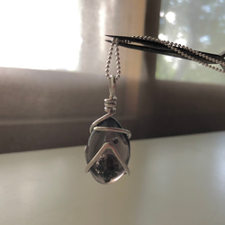 蜘蛛いり琥珀シルバーペンダントトップ 蜘蛛いり琥珀シルバー