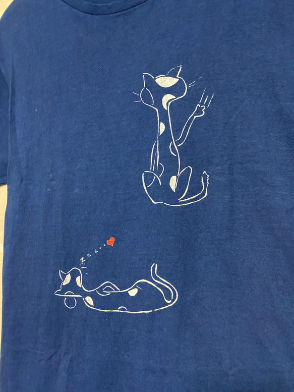 藍染めTシャツ(ネコ3)   ⑩ 2枚目の画像