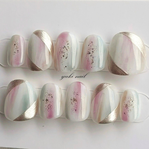 上品にきらめく大人のニュアンスネイル ネイルチップ（つけ爪） yuki