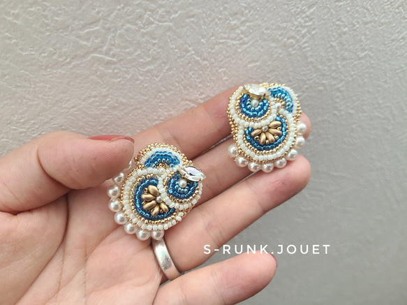 blue　刺繍イヤリング/ピアス 3枚目の画像