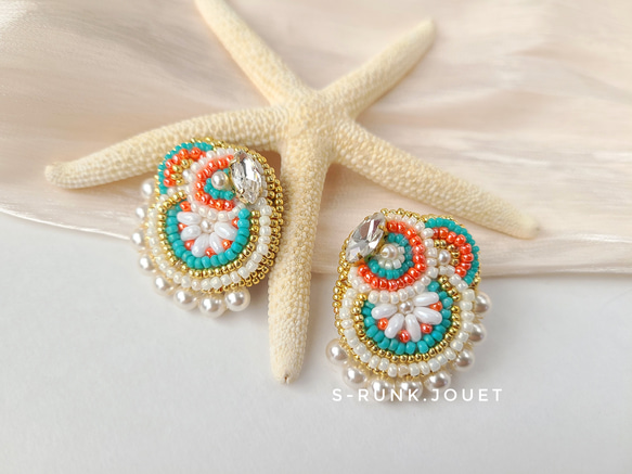 colorful　刺繍イヤリング/ピアス 2枚目の画像