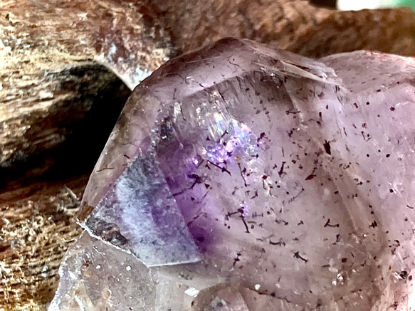 セイクリッドセブン✨レインボー　アメジスト　ラフストーン　原石 