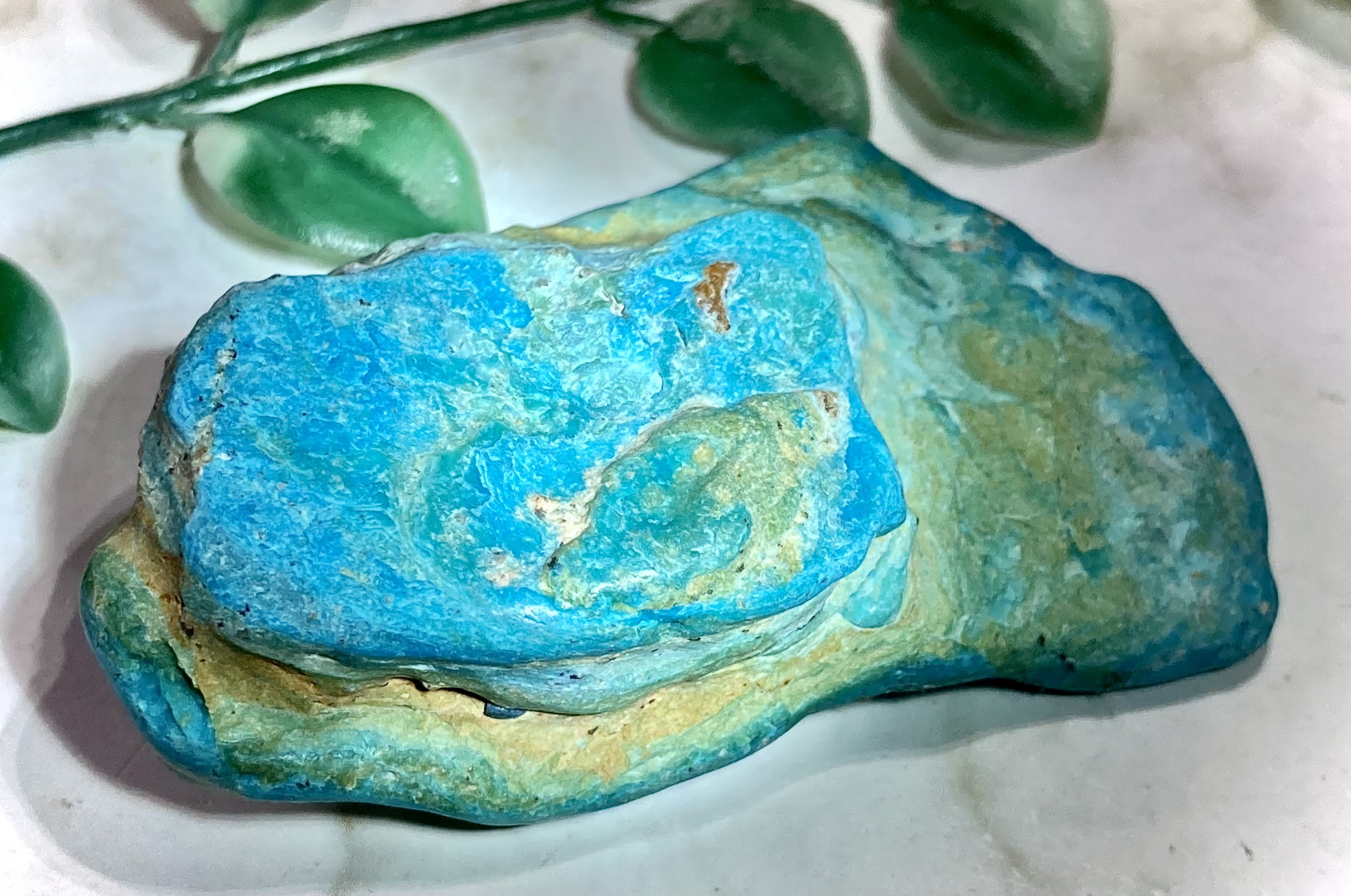 幸運を呼び込む✨ ブルー　オパール　ラフストーン　原石