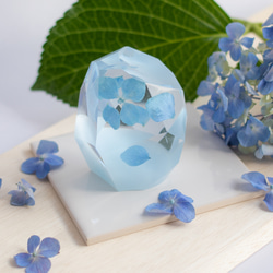蒼花石 Hydrangea Epoxite ~2024年梅雨を閉じ込めた紫陽花の石~ 本物の紫陽花を使用 11枚目の画像