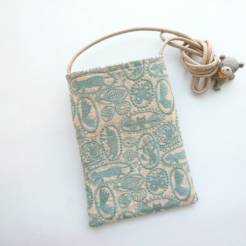 d)ミナペルホネン☆ハンドメイドショルダーバッグ小(jungle relief)