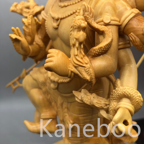 最高級 木彫仏像 烏枢瑟摩明王立像 彫刻 一刀彫 天然木檜材 仏教工芸