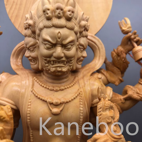 最高級 木彫仏像 烏枢瑟摩明王立像 彫刻 一刀彫 天然木檜材 仏教工芸