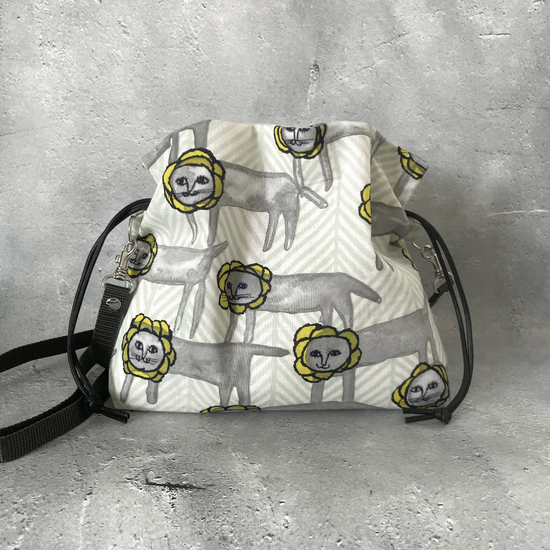 ⚮̈ミナペルホネン　look エアリーポシェット　手拭　ショルダーバッグ