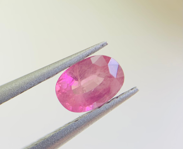 天然　サファイア　ピンク　パパラチアカラー　0.635ct 宝石 2枚目の画像