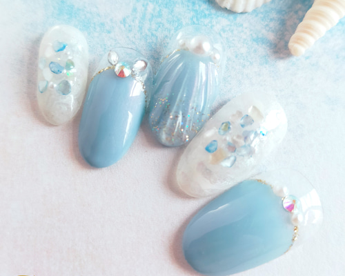 貝殻モチーフのマリンネイル (夏 海 リゾート ブライダル ネイルチップ