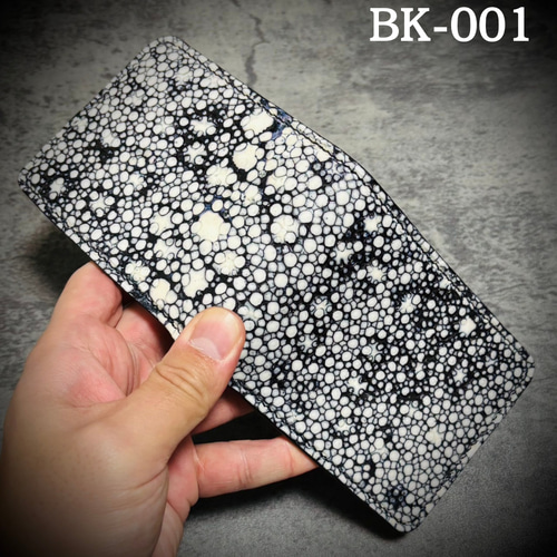 品質が スタースティングレイ 総手縫い 折財布 財布 二つ折り カイラギ Accessory