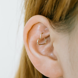 14K金 ゴールド ハート ヒンジ リング 耳 鼻 軟骨 ヘリックス トラガス フープイヤリング ピアス 14枚目の画像