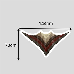 三角ショール　暖色系グラデーション　手編み　軽い　ハンドメイド　おしゃれ　羽織り 5枚目の画像