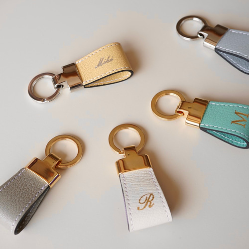 フランス産山羊革シュリーのレザーキーリングmini イニシャル
