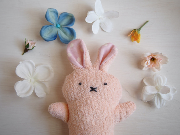 ハンドメイドのうさぎのぬいぐるみ(◍•ᴗ•◍)✧*。