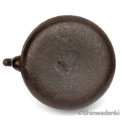 南部鐵器 鐵瓶 手工鐵壺 岩戶賢一郎 平丸小櫻1.2L 日本製 第7張的照片