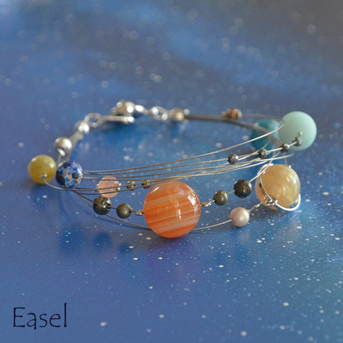 太陽系をまとう＊衛星入り惑星ブレスレット【Soft wire】受注制作