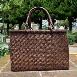 山葡萄籠バッグ | 一番皮使用 | 六角花嵌入乱れ編み | 巾着と中布付き