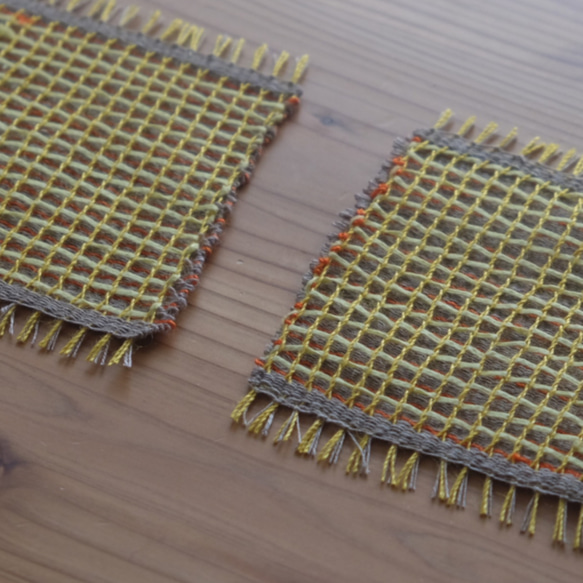 昭和レトロカラーの手織りコースター　2枚1セット 5枚目の画像