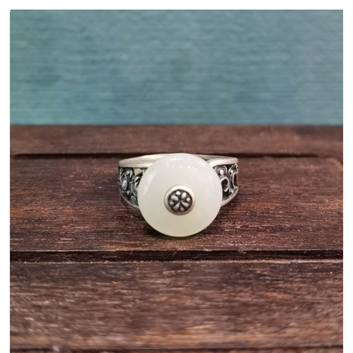 アジアの手仕事 925銀 シルバー 5月 天然石 リング 翡翠 南紅瑪瑙