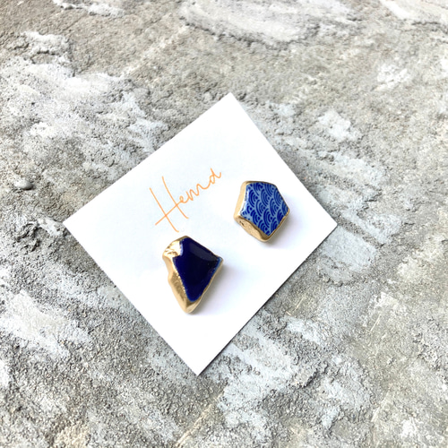 シー陶器の金継ぎピアス/イヤリング【青海波】ネイビー ピアス 
