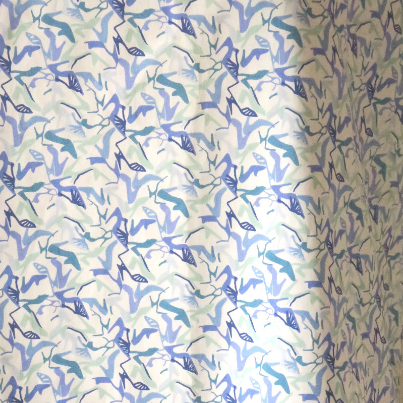 リバティのブラウス（Clara  ブルー）