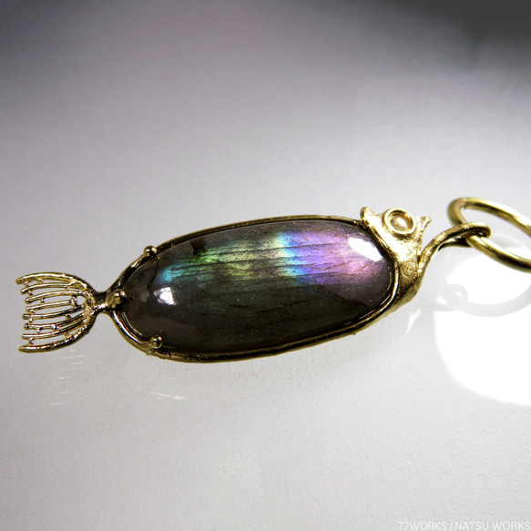 ラブラドライト フィッシュ チャーム / Labradorite Fish charms 4枚目の画像