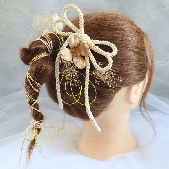 【水引の花】成人式　髪飾り　プリザーブドフラワー　ナチュラル　ウェディング　結婚式　成人式髪飾り　ゴールド×ホワイト 5枚目の画像