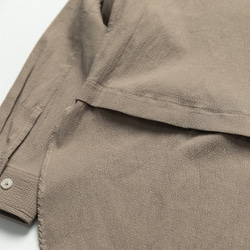 TMCAZ Wide Spread Collar Shirt 卡其色皺褶布料長袖襯衫 户外户外山系城市輕機能風 第17張的照片